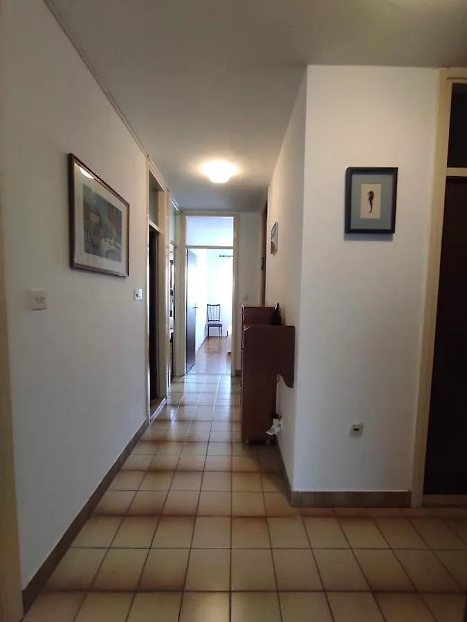 דירה פולה Apartman Sea View