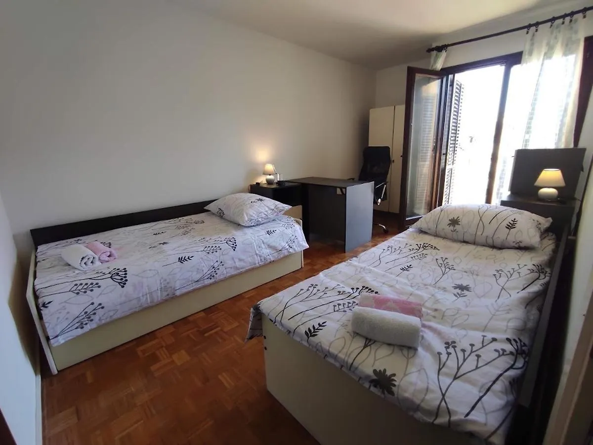דירה פולה Apartman Sea View קרואטיה